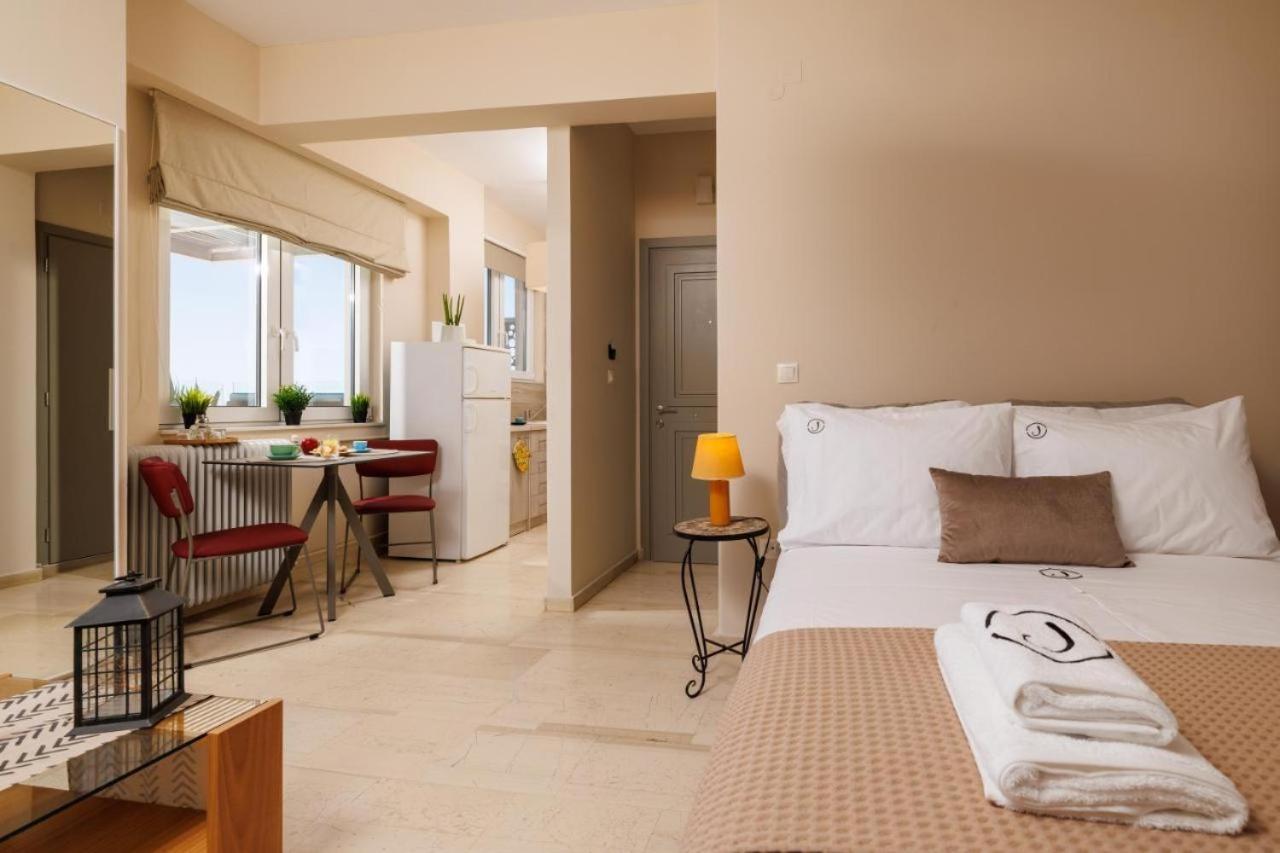 Jolly Suites Ираклио Екстериор снимка