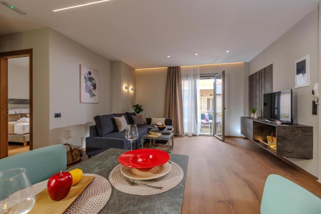 Jolly Suites Ираклио Екстериор снимка